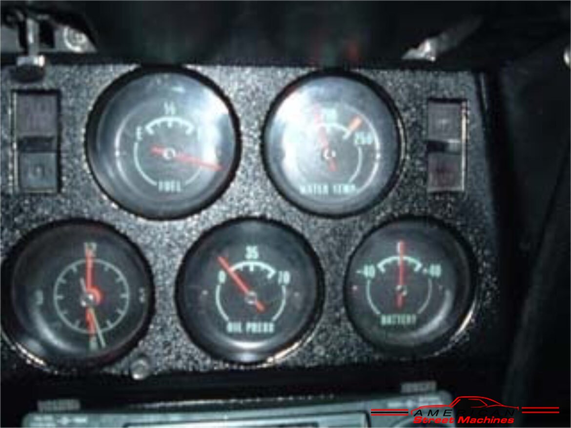 1225869vette718424 011