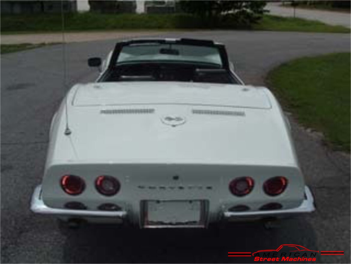 1387169vette717123 038