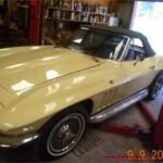 2301965yellow.corvettecnv.exteriorb