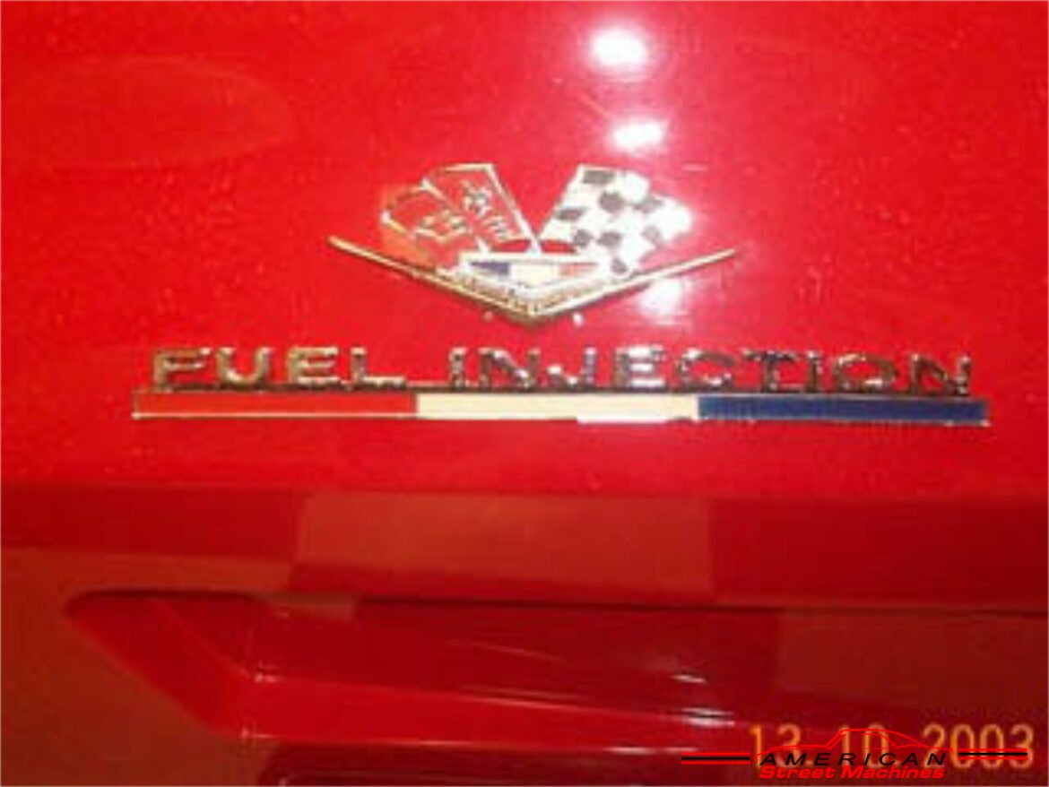 631963red.corvettefulie.emblem